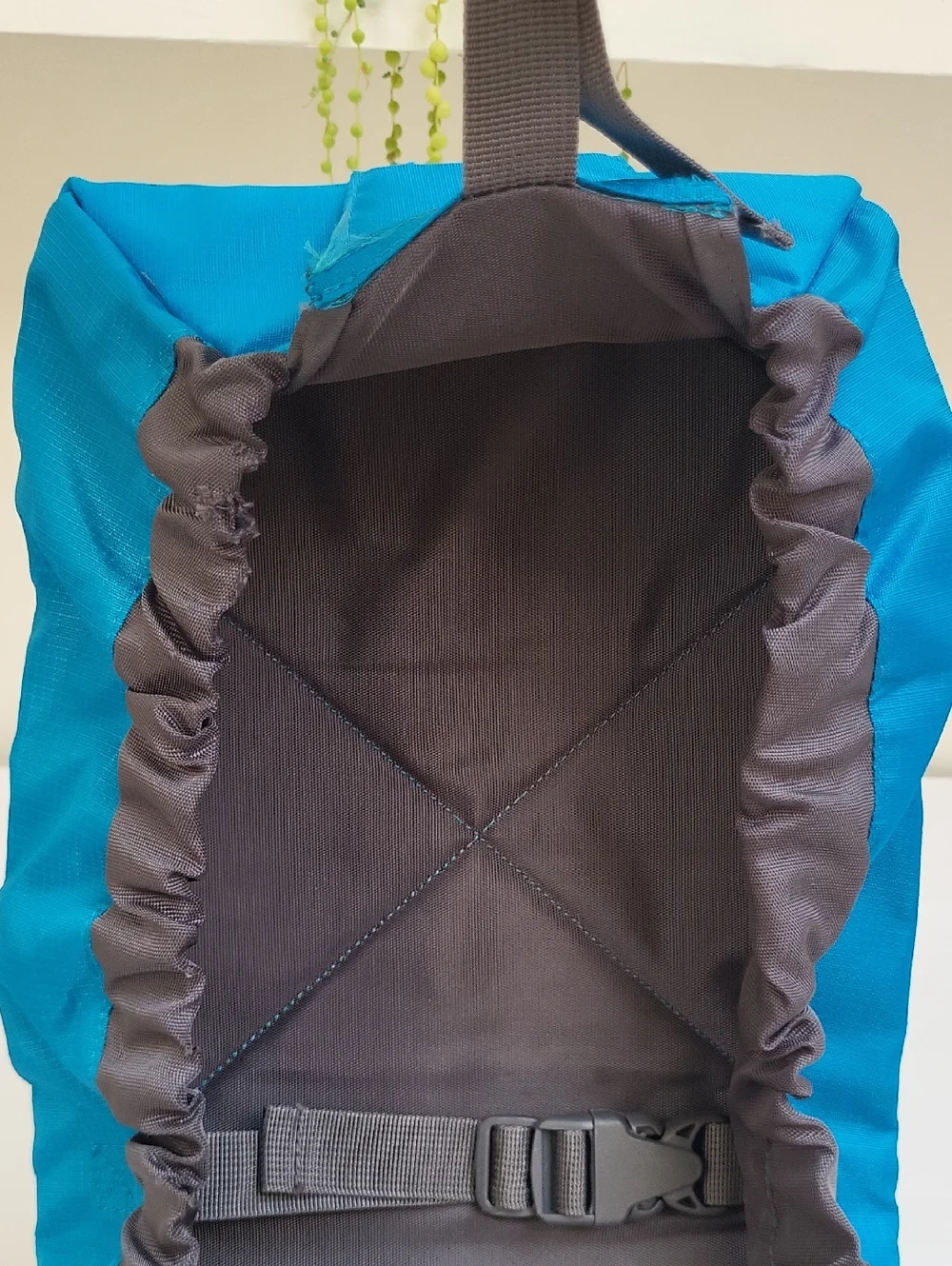 Outward Hound Dog Sling Dog Carrier Teal Pre-Owned